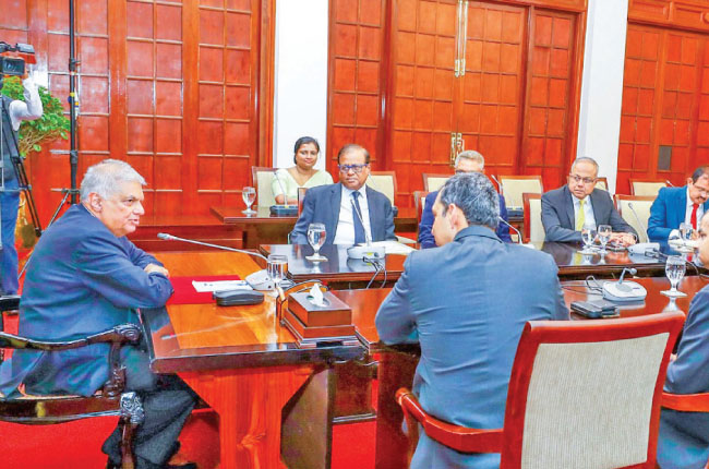 පාසල් විෂය ධාරාවට AI හඳුන්වා දීමේ නියමු ව්‍යාපෘතියට අත්සන් තබයි