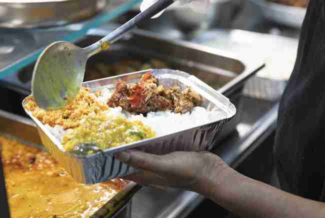 සාධාරණ මිලට හොඳම කෑම කන්න රජයෙන් ආපනශාලා