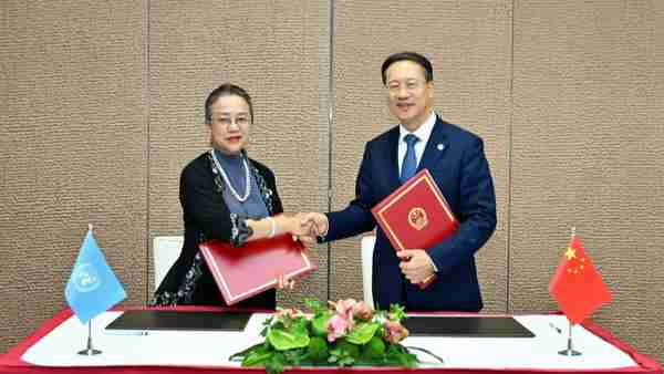 චීන විදේශ අමාත්‍යාංශය සහ ESCAP ‘එක් තීරයක් එක් මාවතක්’ වැඩපිළිවෙළ පිළිබඳ සහයෝගීතා අලුත් කරයි