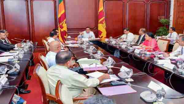 සංචාරකයන්ගේ පහසුකම් නැංවීමට වැඩසටහන් රැසක්