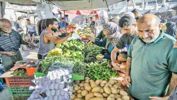 වසර දෙක­කට පසු ගාසා තීරයේ වෙළෙඳ කට­යුතු ඇරැ­ඹෙයි