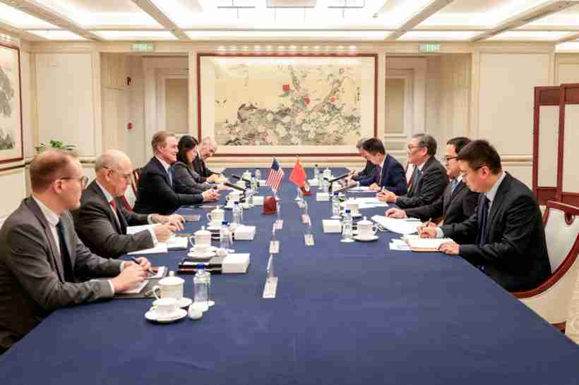 චීන-ඇමරිකා ආර්ථික හා වෙළඳ සම්බන්ධතාව පිළිබඳව දෙපාර්ශ්වය අතර සාකච්ඡාවක්