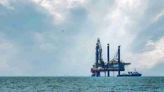 චීනයේ Bohai මුහුදෙන් සංචිතය ටොන් මිලියන 100 ඉක්මවූ තවත් තෙල් නිධියක් සොයා ගැනේ