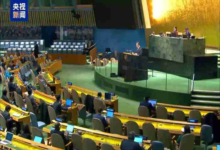 පලස්තීන අර්බුදය සඳහා ද්වි-රාජ්‍ය විසඳුම ඉදිරියට ගෙන යාමේ ප්‍රායෝගික ක්‍රමවේදයකට ජාත්‍යන්තරයේ සහය අවශ්‍ය බව චීනය කියයි